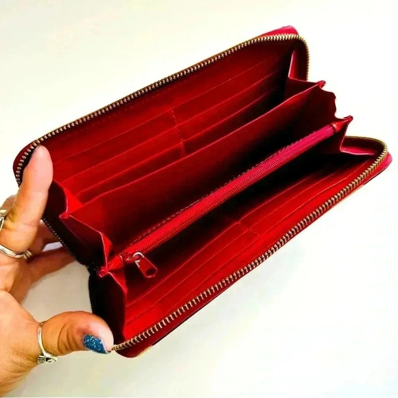 Dooney & Bourke Vintage Zebra Juliette Print Florentine Vachetta Leather Wallet - Picture 5 of 8